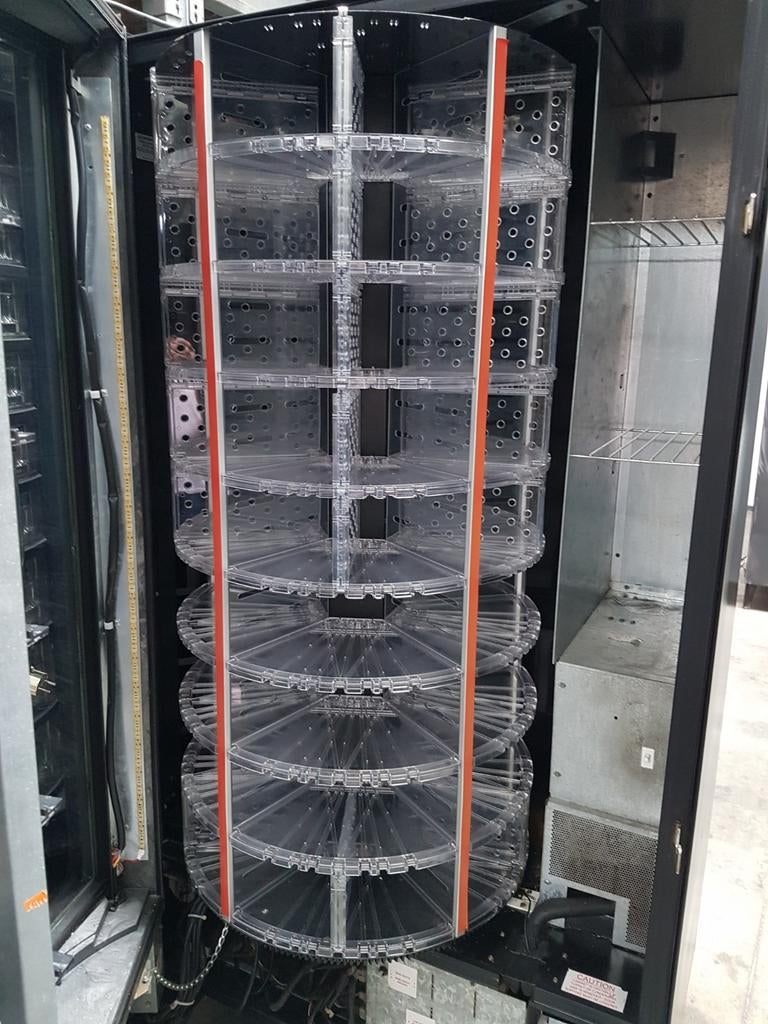 Zuivel / fruit automaat gekoeld, Ophalen