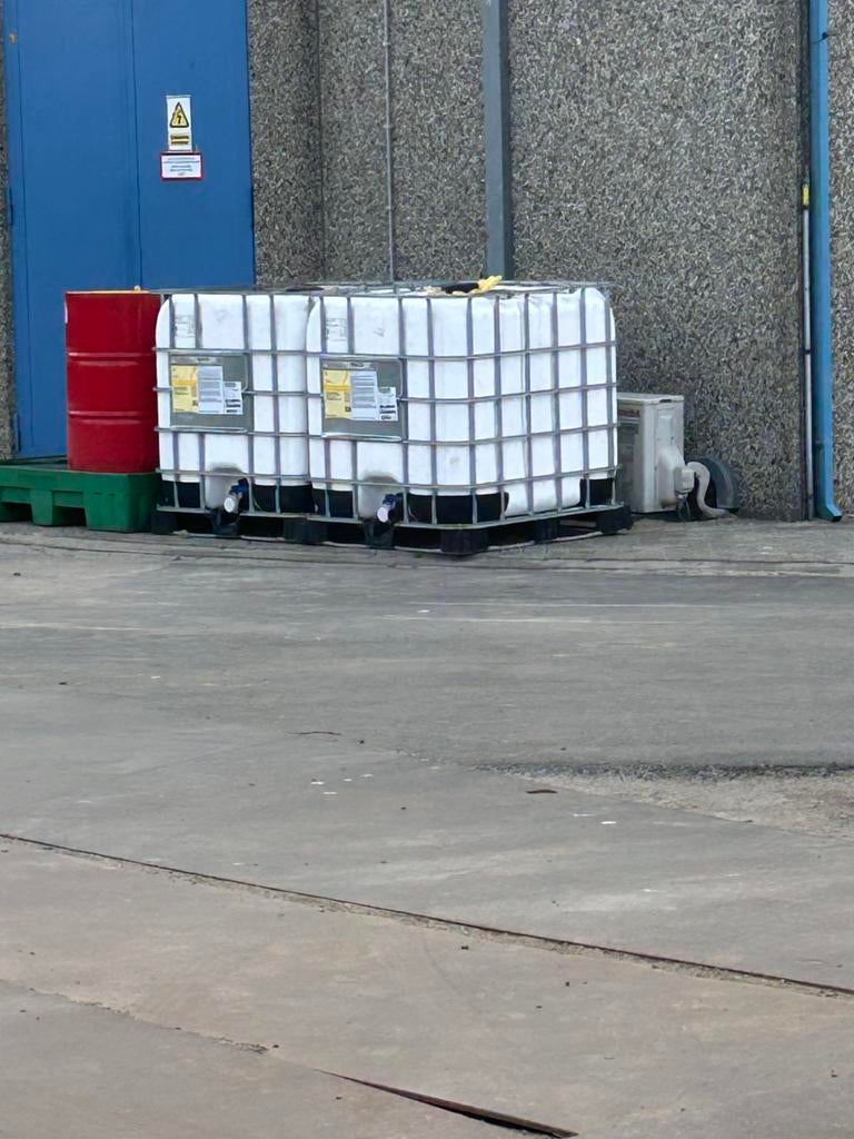 IBC gratis afhalen, Doe-het-zelf en Verbouw, Kratten en Dozen, Ophalen, Zo goed als nieuw