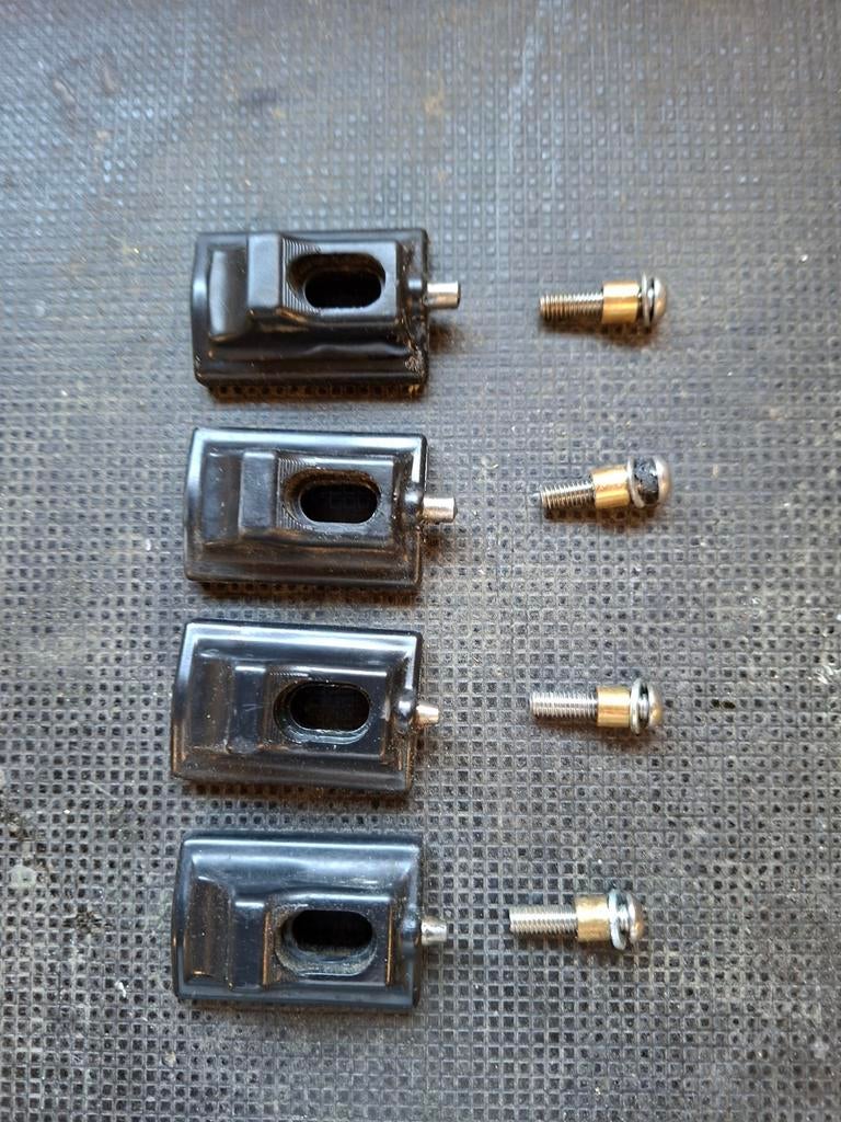 Rive vergrendeling voetplateau D36 zitkist, Watersport en Boten, Ophalen of Verzenden, Gebruikt, Overige typen