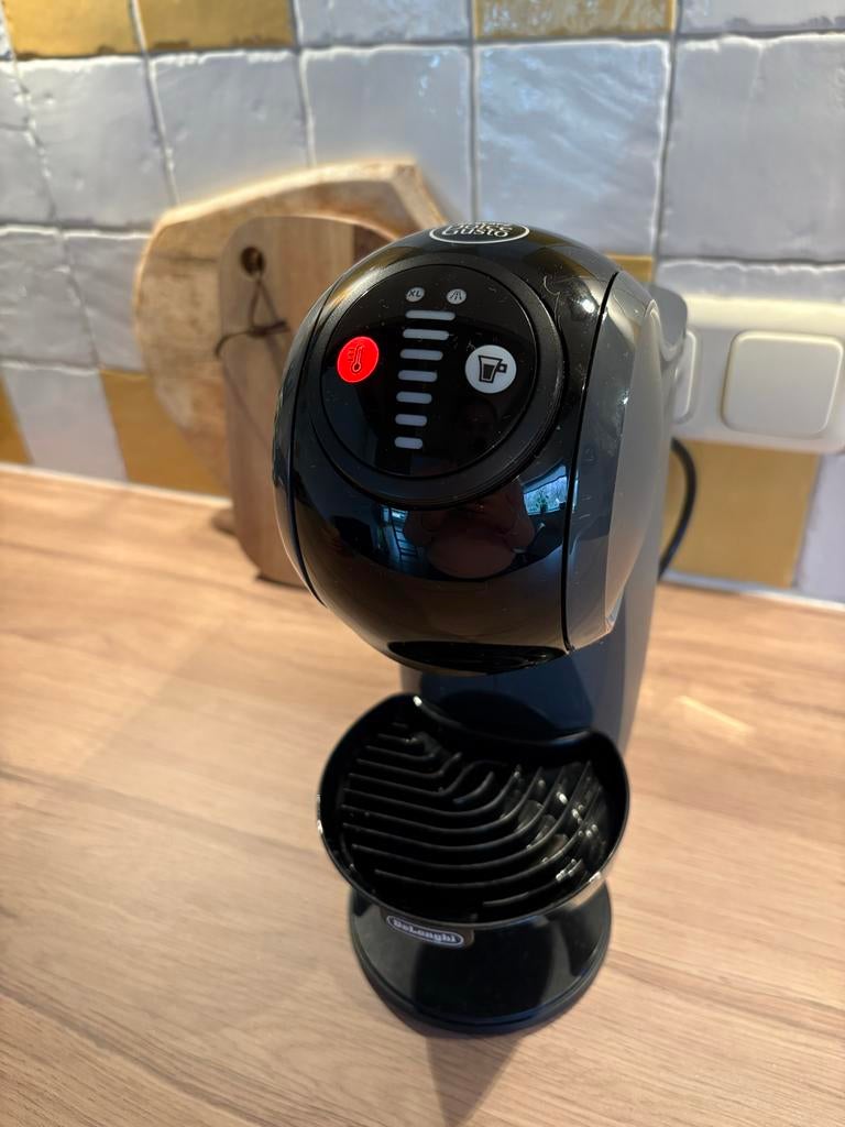 Dolce Gusto koffiezetapparaat met storing, Witgoed en Apparatuur, Koffiezetapparaten, Ophalen, Niet werkend, Koffiemachine, Koffiepads en cups