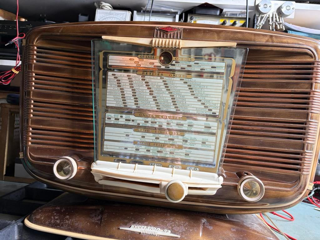 Mooi spelende SNR type Excelsior radio, Antiek en Kunst, Antiek | Tv's en Audio, Ophalen