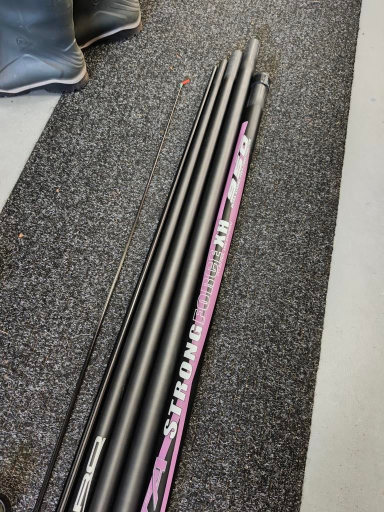 Vaste hengel Cresta Strong Force XH 9,5 meter., Ophalen, Zo goed als nieuw, Vaste hengel