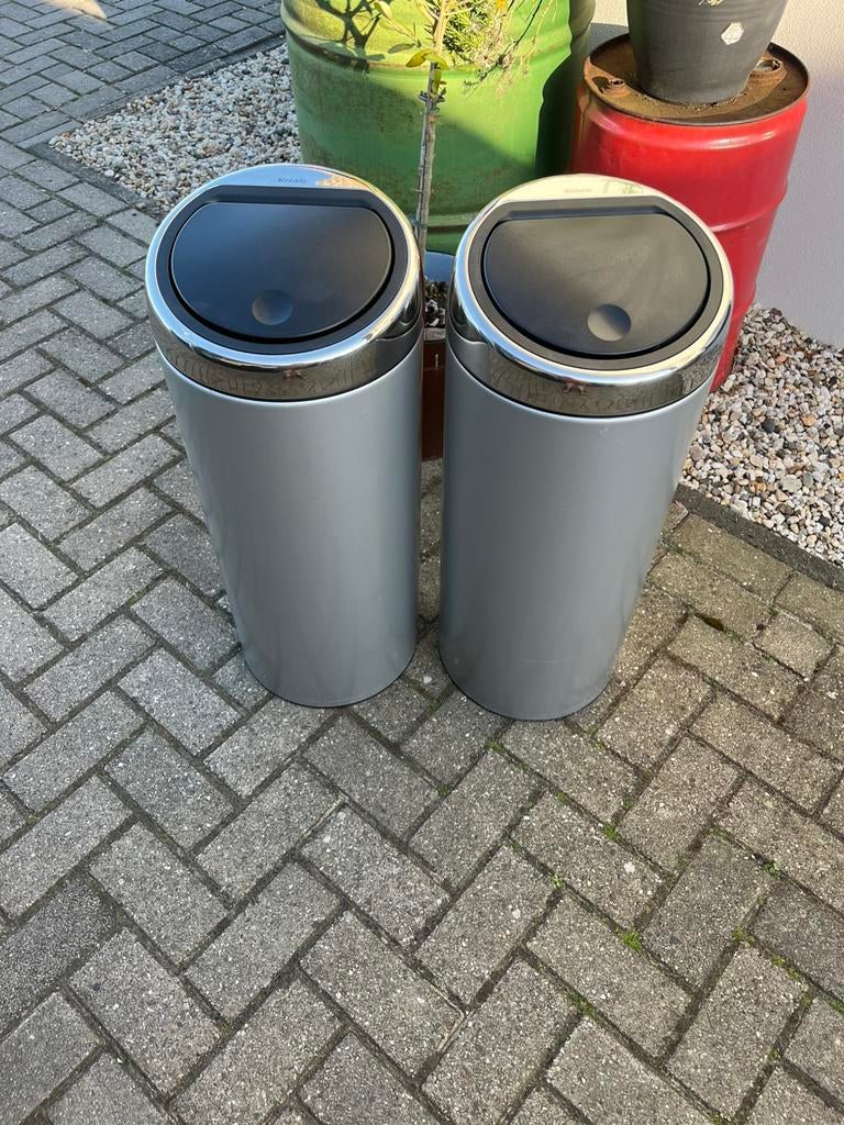 Brabantia prullenbakken, Ophalen, Zo goed als nieuw, Rvs, Minder dan 50 cm
