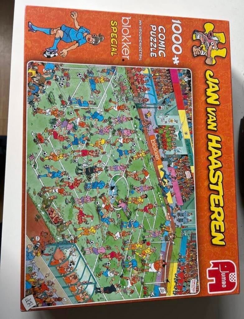 Jan van Haasteren Blokker Special voetbal puzzel 1000+, Ophalen of Verzenden, 500 t/m 1500 stukjes, Zo goed als nieuw, Legpuzzel