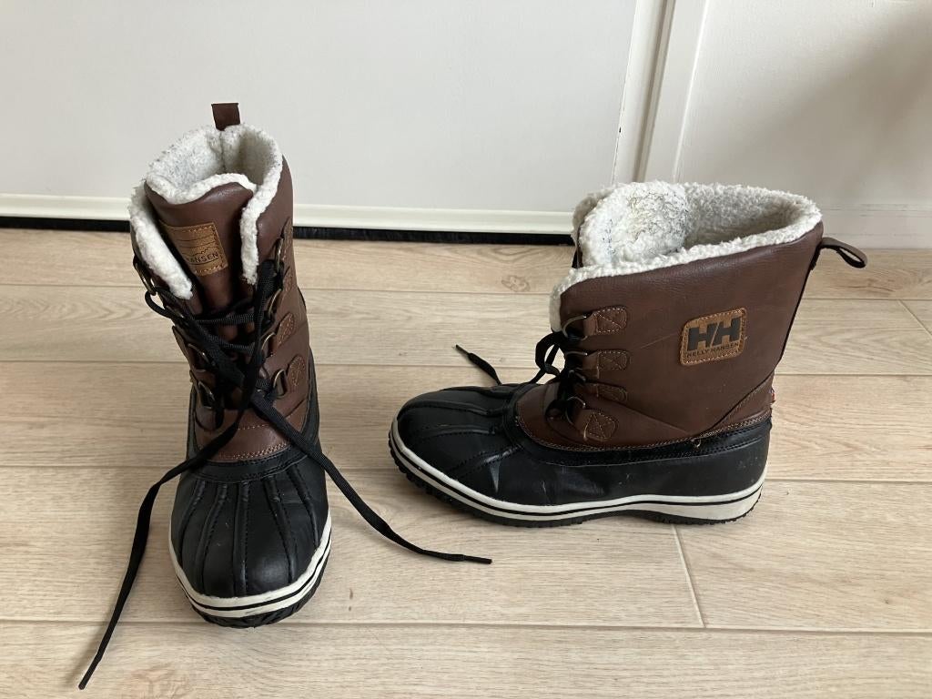 Sneeuwschoenen snowboots Helly Hansen maat 43, Sport en Fitness, Skiën en Langlaufen, Overige merken, Gebruikt, 100 tot 140 cm