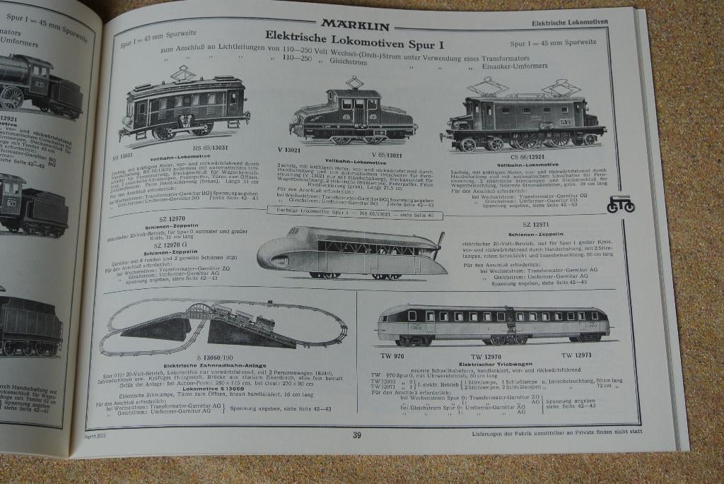 Toy soldiers and real battles: Märklin toy catalog (1932 , Germany