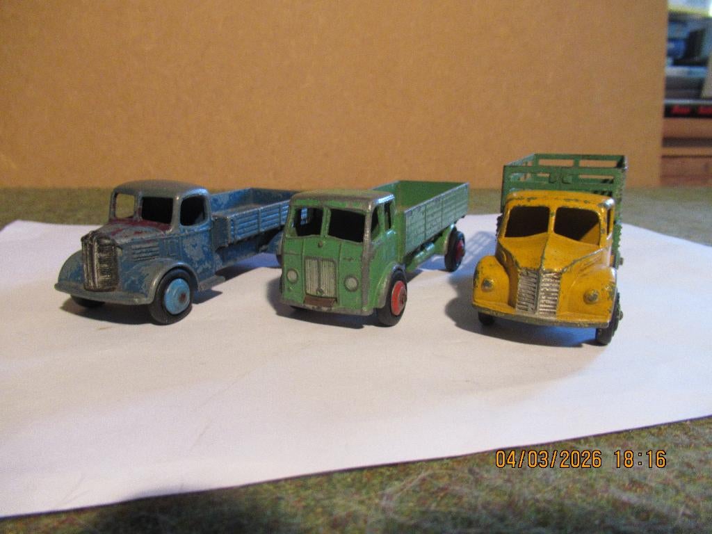 Dinky toy's  3 stuks vrachtwagentjes, Ophalen of Verzenden, Gebruikt, Bus of Vrachtwagen, Dinky Toys