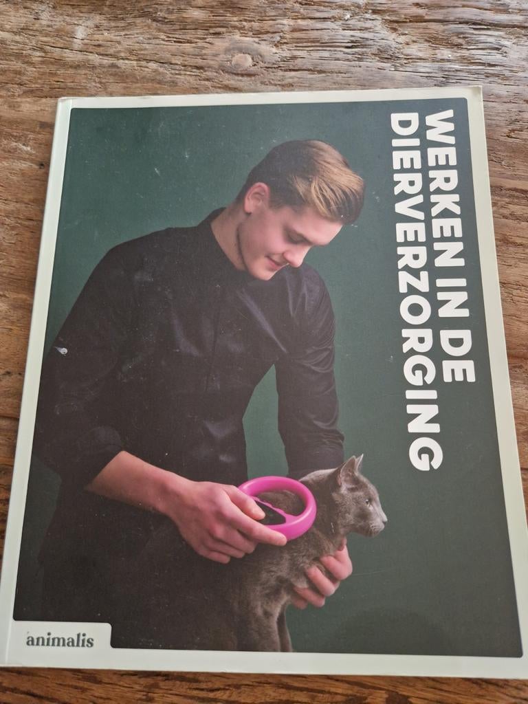 Animalis Werken in de dierverzorging, Boeken, Ophalen of Verzenden, Alpha, Zo goed als nieuw, HBO