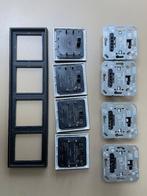 Jung tastdimmer 1710DE (4x) + zwarte knoppen en afdekraam, Ophalen of Verzenden, Zo goed als nieuw, Schakelaar