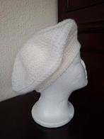 Zelf gehaakte baret in gebroken wit, Nieuw, Pet, Handgemaakt, One size fits all