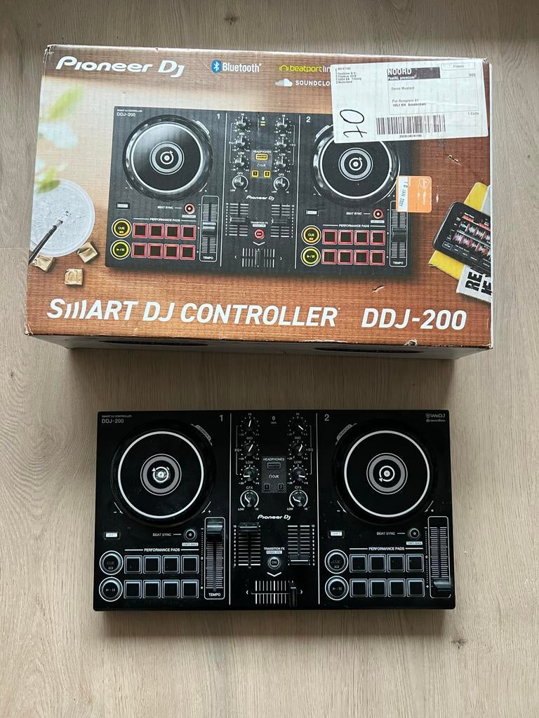 Pioneer DJ DDJ-200 Smart DJ Controller, Muziek en Instrumenten, Dj-sets en Draaitafels, Ophalen of Verzenden, Zo goed als nieuw