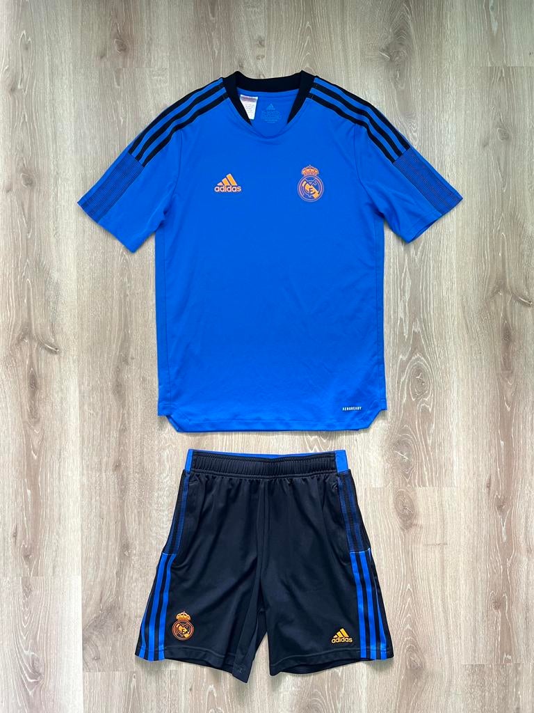 Real Madrid trainingsset Adidas 21/22 Maat 176/S, Blauw, Ophalen of Verzenden, Adidas, Gedragen