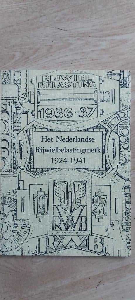 Boekje over rijwielplaatjes / rijwielbelasting, Ophalen of Verzenden