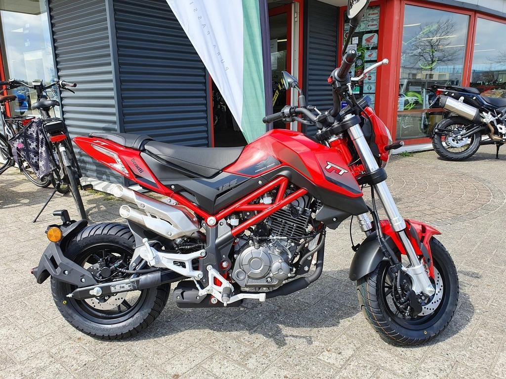 BENELLI TNT 125 (bj 2026), Motoren, Motoren | Benelli, Motorrijbewijs A, Bedrijf, Onbekend, 125 cc