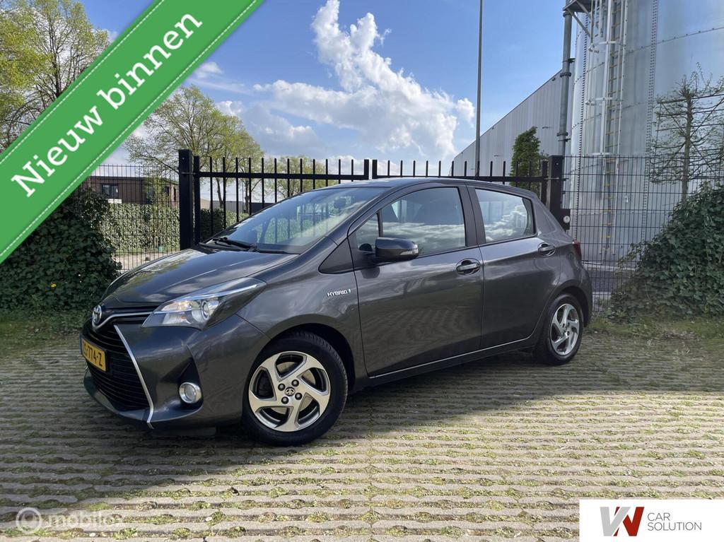 Toyota Yaris 1.5 Hybrid Dynamic NAVI LED CAM TREKHAAK STOELV, Auto's, Toyota, Bedrijf, Te koop, Yaris, ABS, Achteruitrijcamera