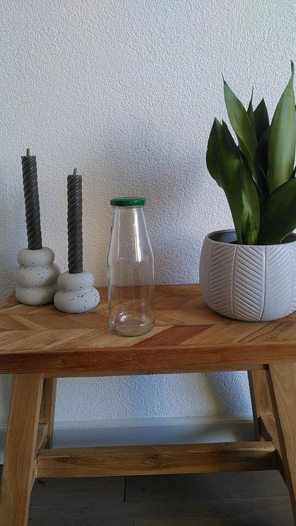 4 Lege flessen met deksel, voor tomatensaus of decoratie, Ophalen of Verzenden