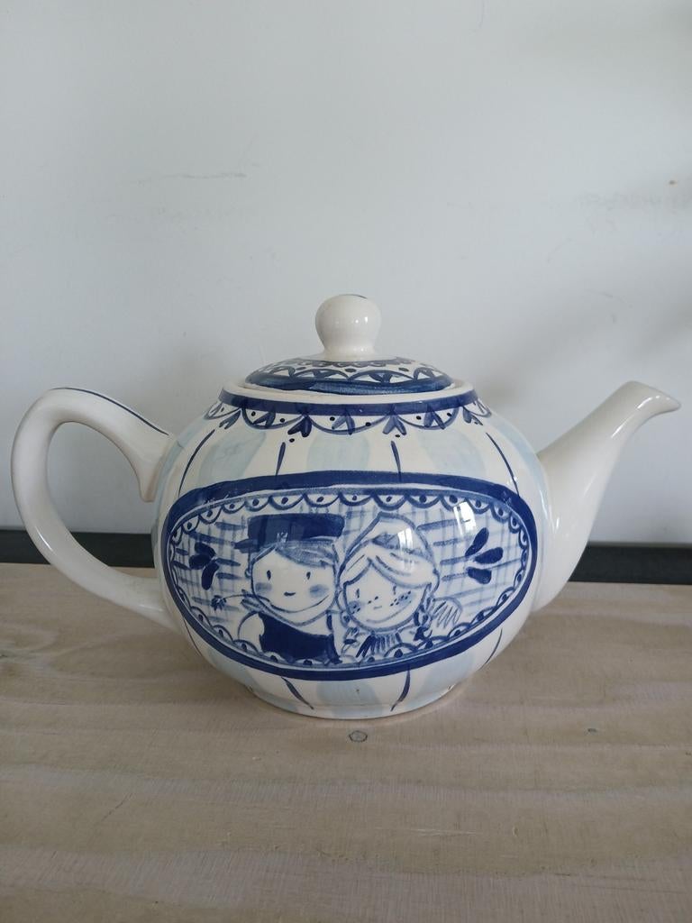 Delfts Blauw Theepot blond- Handvat met kleine schade, Theepot/fluitketel, Ophalen of Verzenden, Steen/keramiek, Gebruikt