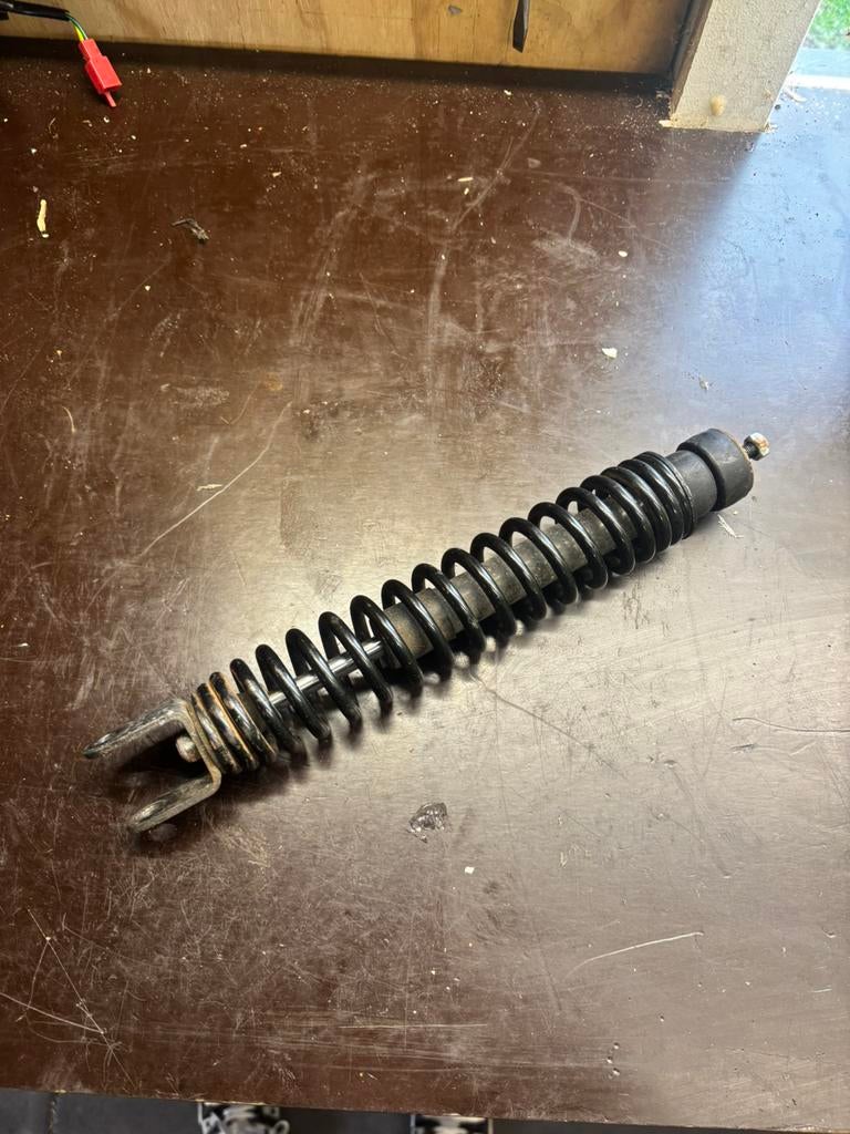 Schokbreker piaggio, Ophalen of Verzenden, Zo goed als nieuw, Overige typen