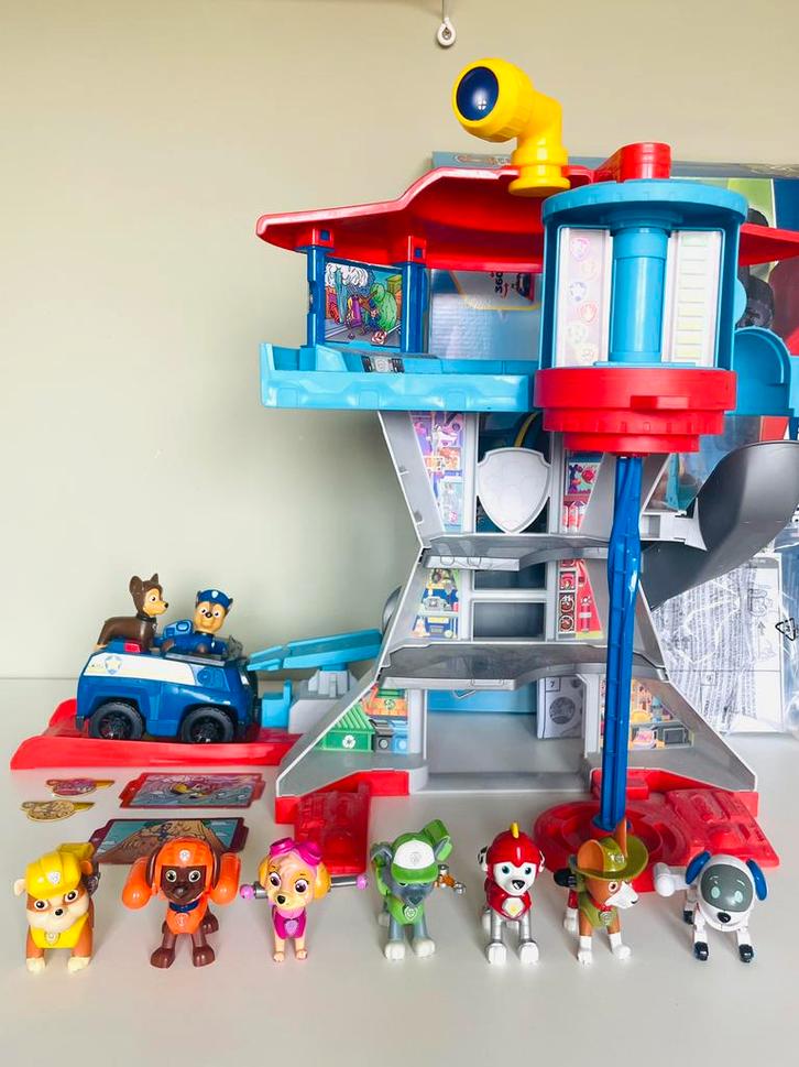 PAW Patrol Lookout Tower uitkijktoren toren + 8 action pups, Kinderen en Baby's, Speelgoed | Actiefiguren, Zo goed als nieuw, Ophalen of Verzenden