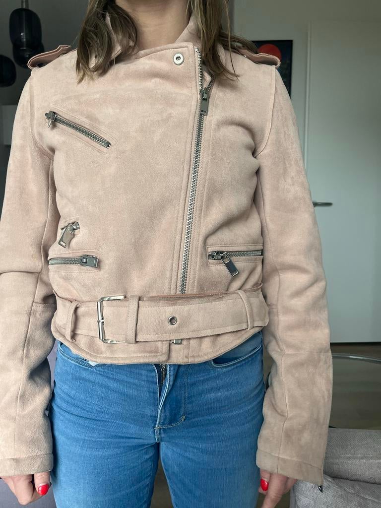 Suede jasje, Ophalen of Verzenden, Gedragen, Maat 36 (S), Beige