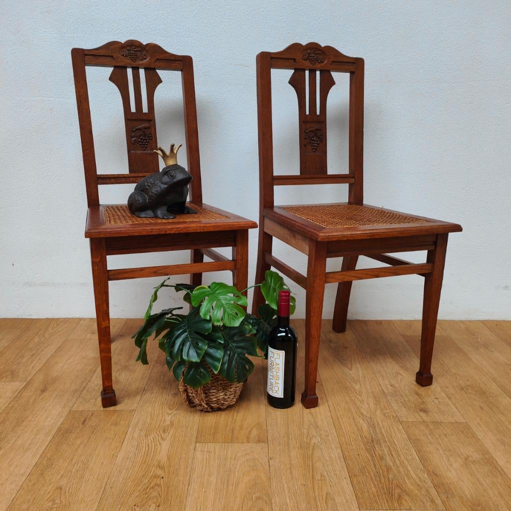 Vintage houten café stoelen bistrostoelen eetkamerstoelen 2, Valkenswaard, Gebruikt, Twee, Bruin