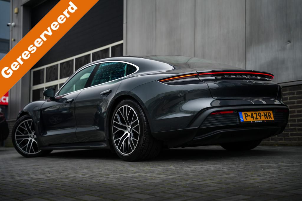 Porsche Taycan 79 kWh Sport-Chrono 327 pk / Marge-Auto/ NL-A, Auto's, Achterwielaandrijving, Gebruikt, Zwart, 71 kWh