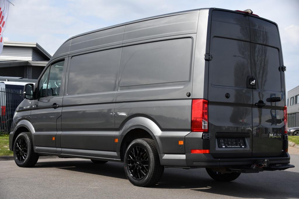 MAN TGE 3.180 35 2.0 L3H3 4x4 PB Edition Adaptieve Cruise, C, Auto's, Automaat, Stof, Gebruikt, 4 cilinders