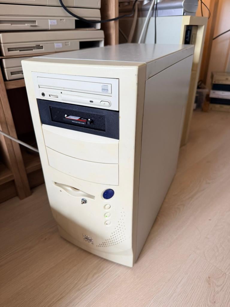 Retro PC Pentium III 500 MHz | Intel 440BX | Windows 95, Ophalen of Verzenden