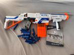 Nerf gun wapen n-strike elite retaliator met pijltjes, Ophalen of Verzenden, Zo goed als nieuw