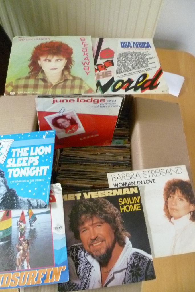 doos partij 265 singles engelstalig jaren 70/80, Cd's en Dvd's, Vinyl Singles, Gebruikt, Overige genres, 7 inch, Single