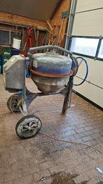 Degelijke cementmolen - Ideaal voor bouwprojecten, Ophalen, Gebruikt