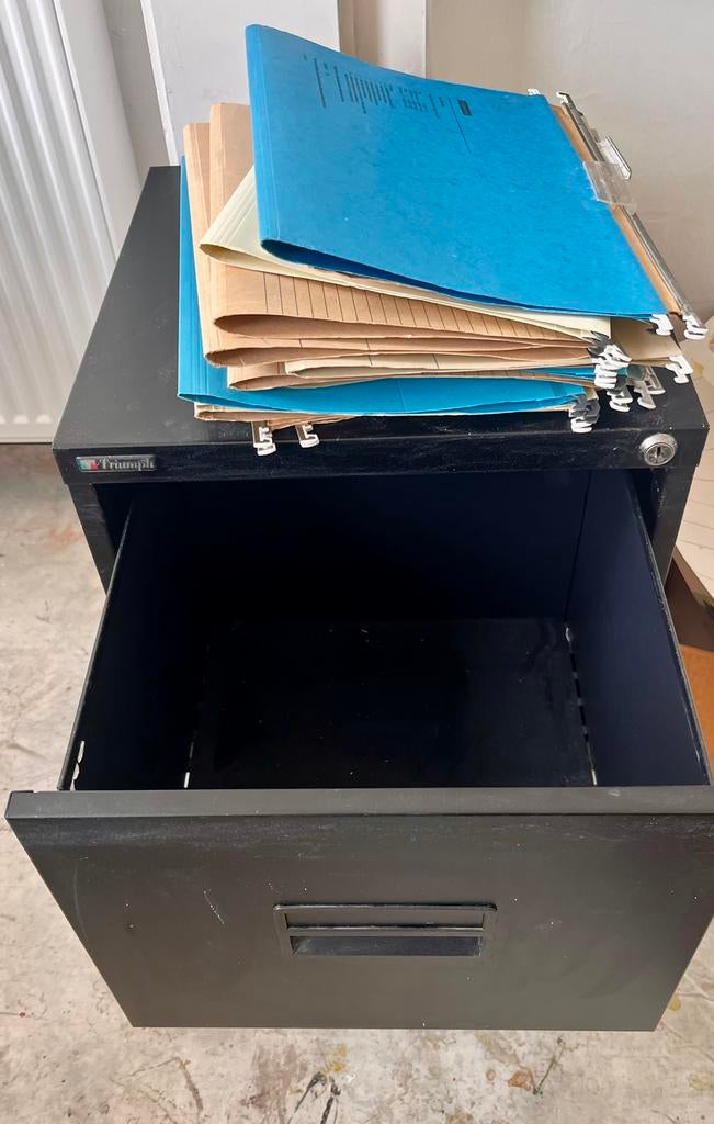 Stalen archiefkastje, Ophalen, Gebruikt