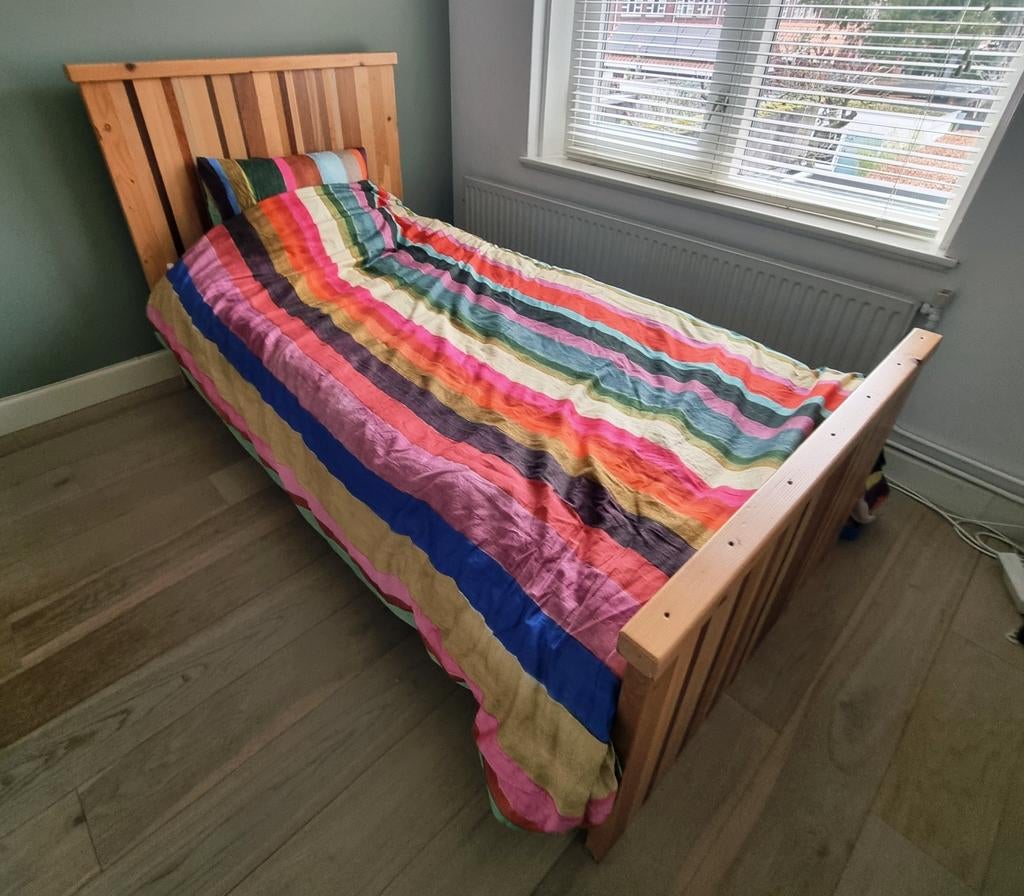 Custom made zeer degelijk 1 persoons bed., Ophalen, 100 cm, Eenpersoons, 210 cm