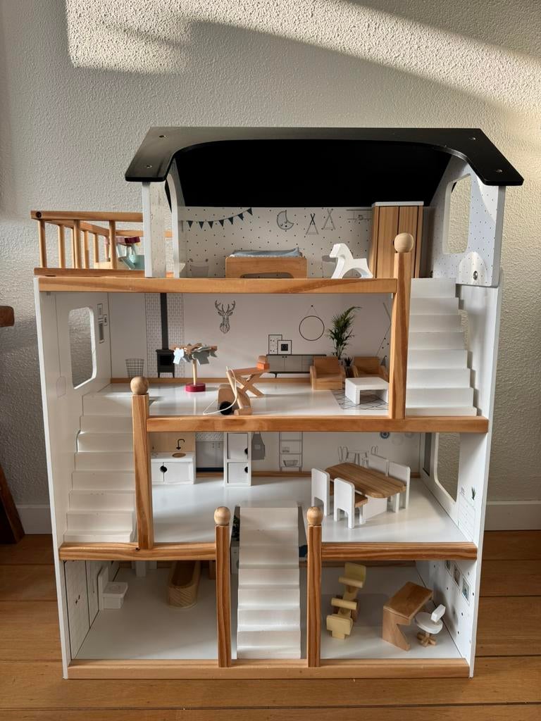 Petite Amélie Poppenhuis met accessoires, in goede staat, Kinderen en Baby's, Speelgoed | Poppenhuizen, Ophalen of Verzenden, Zo goed als nieuw