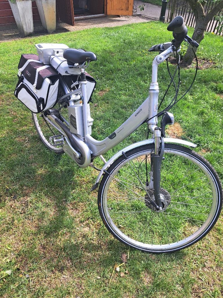 Te koop electrische fiets, Zo goed als nieuw, 51 tot 55 cm, 50 km per accu of meer, Ophalen