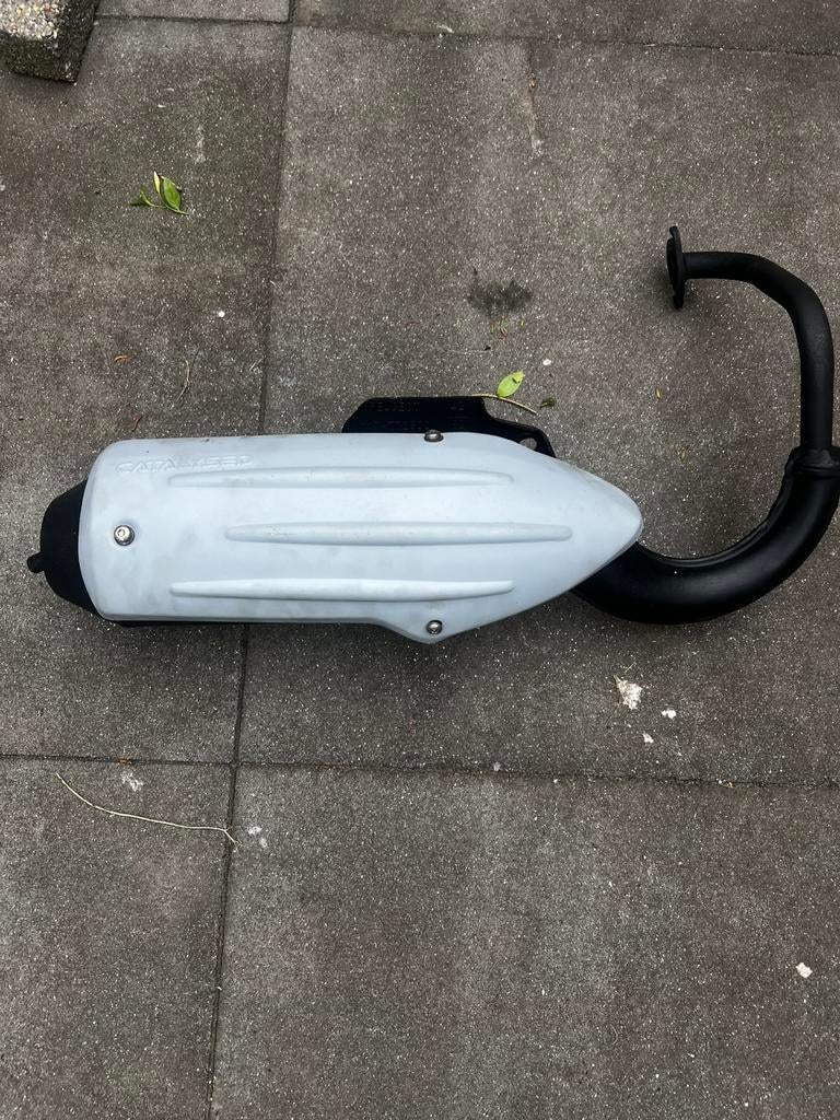 Vivacity uitlaat orgineel, Ophalen of Verzenden, Zo goed als nieuw, Uitlaat, Peugeot