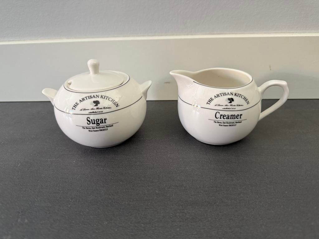 Suikerpot en melk kannetje, Ophalen, Zo goed als nieuw, Overige stijlen, Overige typen