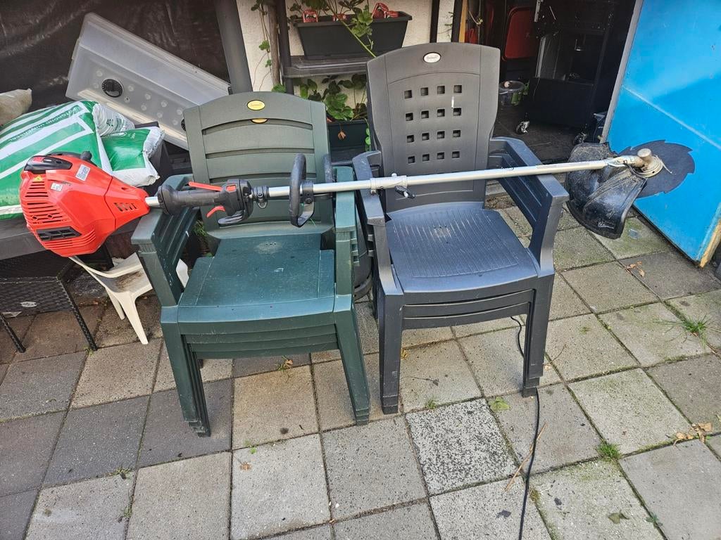 Bosmaaier werkend weggezet, Benzine, Gebruikt, Ophalen of Verzenden, HVC Garden machines