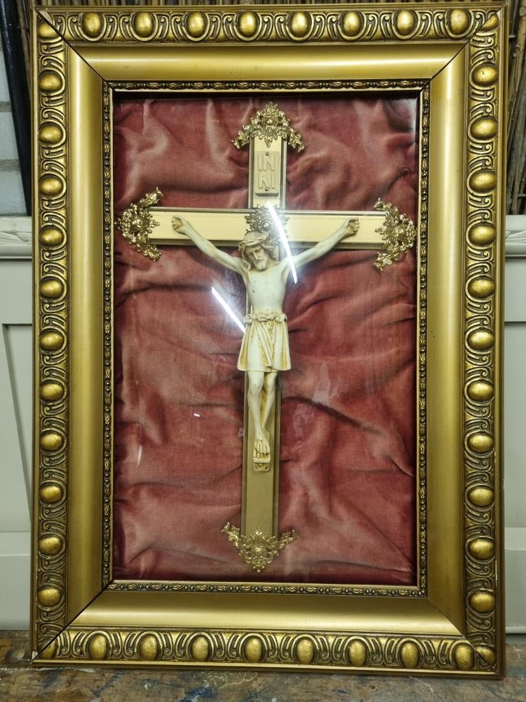 Antiek kruisbeeld, Bolle Jezus, Jugendstil, Antiek en Kunst, Ophalen of Verzenden