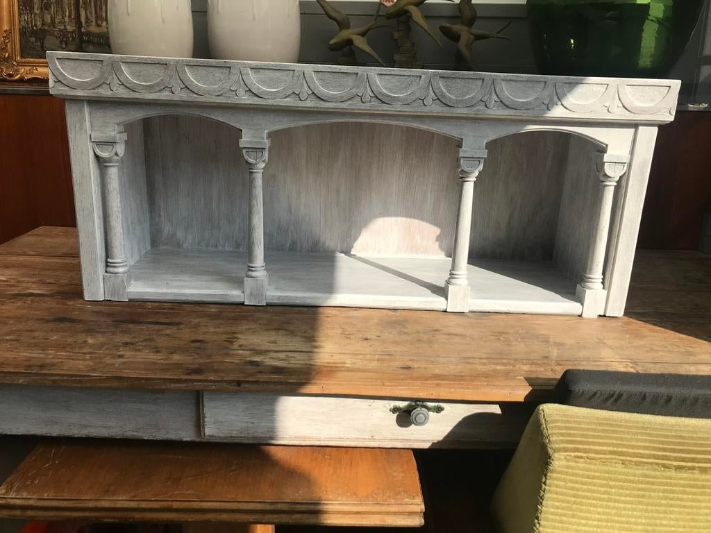 Antieke bovenkast, Steen of Klei, Ophalen of Verzenden, Zo goed als nieuw, Minder dan 5 m²