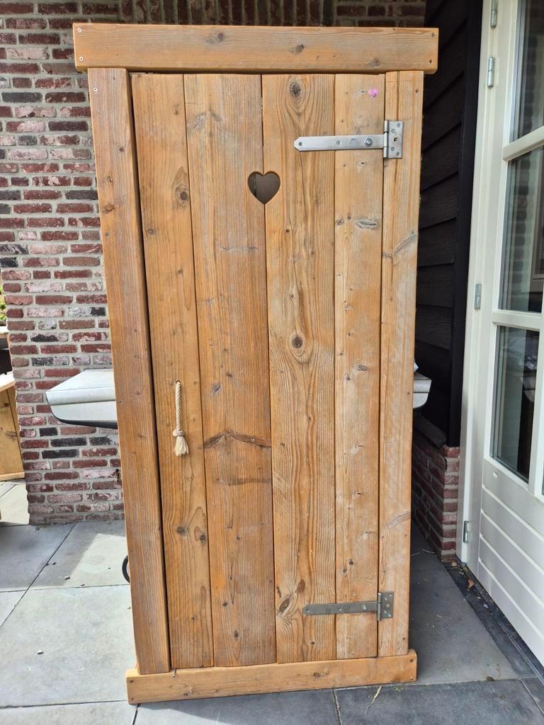 Steigerhouten kledingkast, Gebruikt, 150 tot 200 cm, 50 tot 75 cm, 50 tot 100 cm