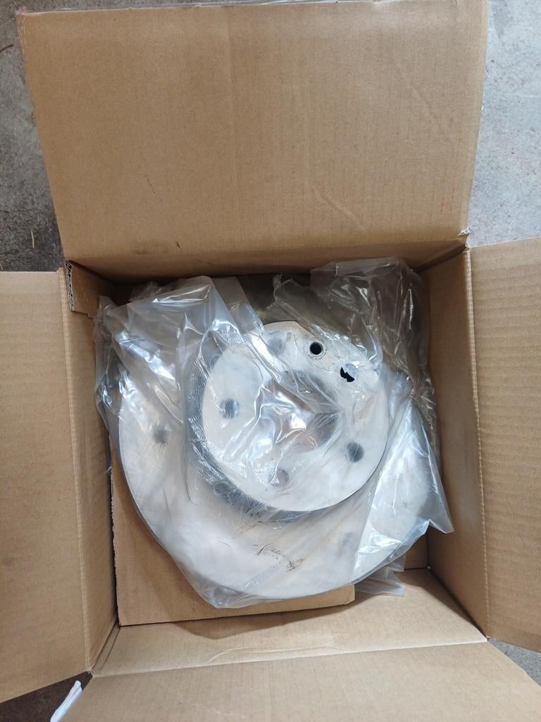 Remschijven Alfa Romeo 147 1.6 achteras, Ophalen of Verzenden, Nieuw, Alfa Romeo