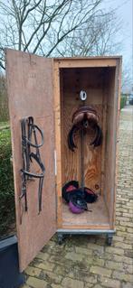 Zadelkast,tuigkast,kast, Dieren en Toebehoren, Ophalen of Verzenden, Gebruikt, Overige soorten