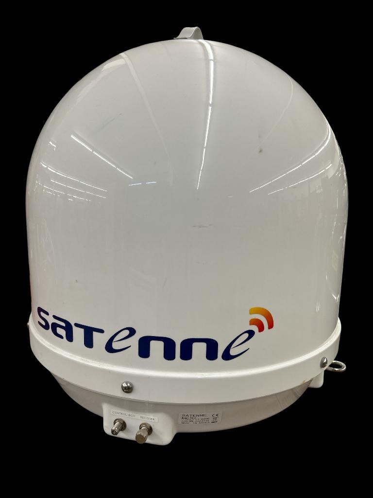 Satenne PS-2 volautomatische draagbare satellietantenne, Watersport en Boten, Navigatiemiddelen en Scheepselektronica, Gebruikt