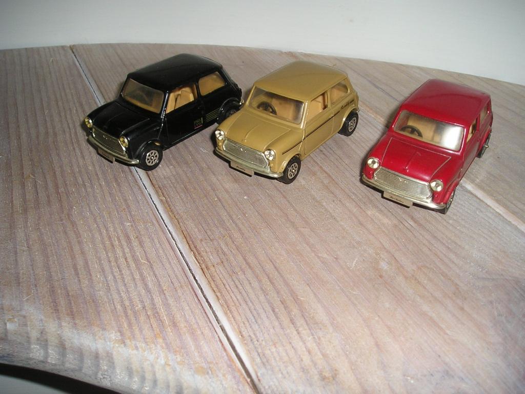 Corgi Toys Mini 30 1989 set van 3 1:36, Antiek en Kunst, Antiek | Speelgoed, Ophalen of Verzenden