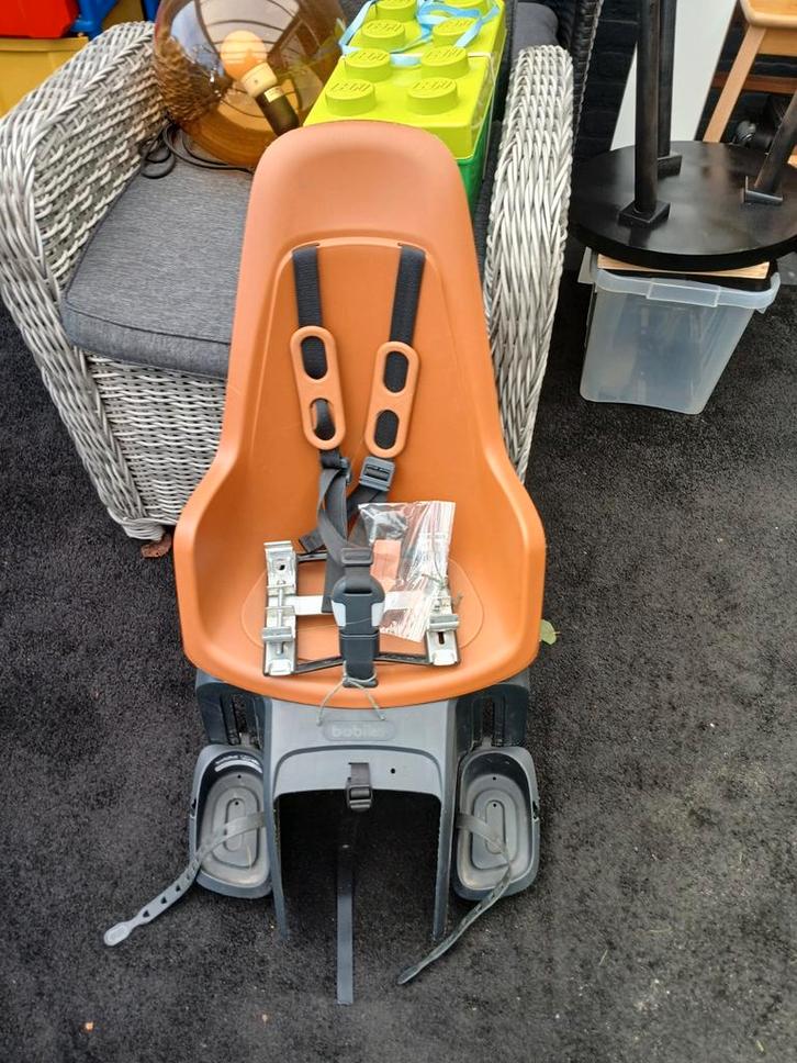 2x Bobike Achterzitje met Bevestiging, Fietsen en Brommers, Fietsaccessoires | Fietsstoeltjes, Gebruikt, Voetsteuntjes, Ophalen of Verzenden