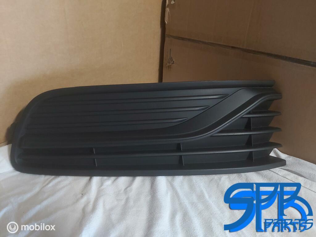 VW POLO 6C RECHTS Afdekkap BUMPER GRILLE ROOSTER 6C0853666, Gebruikt, Volkswagen, Ophalen of Verzenden, Volkswagen