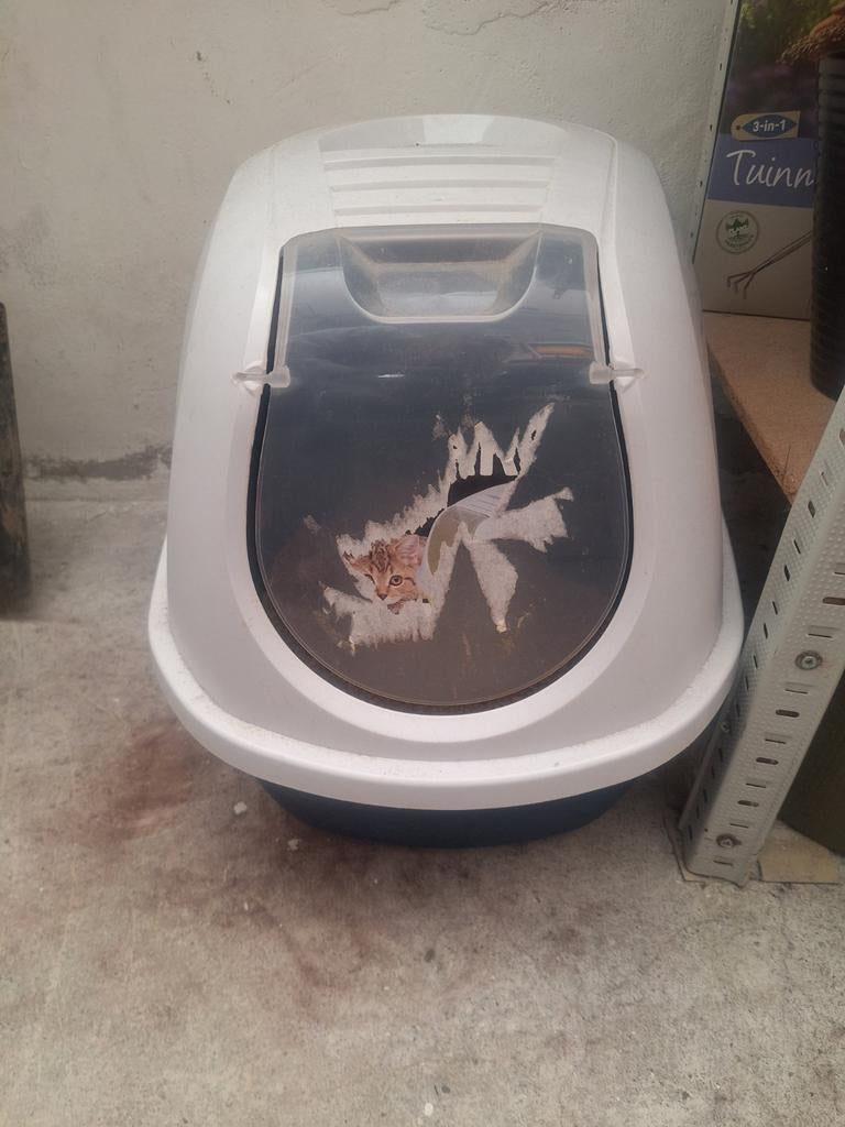 kattenbak wit met donkerblauw groot (voor volwassen kat), Ophalen of Verzenden