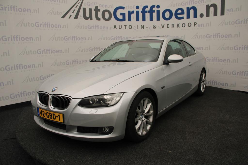 BMW 3 Serie Coupe 325i Executive nette automaat met schuifda, Auto's, Automaat, 745 kg, Achterwielaandrijving, Gebruikt