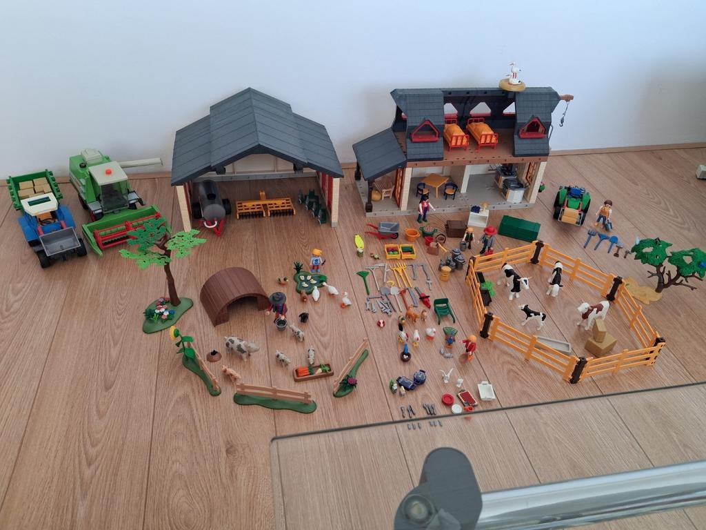 PLAYMOBIL MEGA BOERDERIJ 4055 KOMPLEET!!, Ophalen of Verzenden